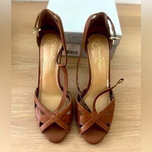 All PURPOSE shoe😍